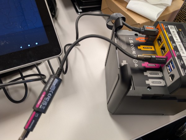 TP300 Print Hub TT200 Adapter connection